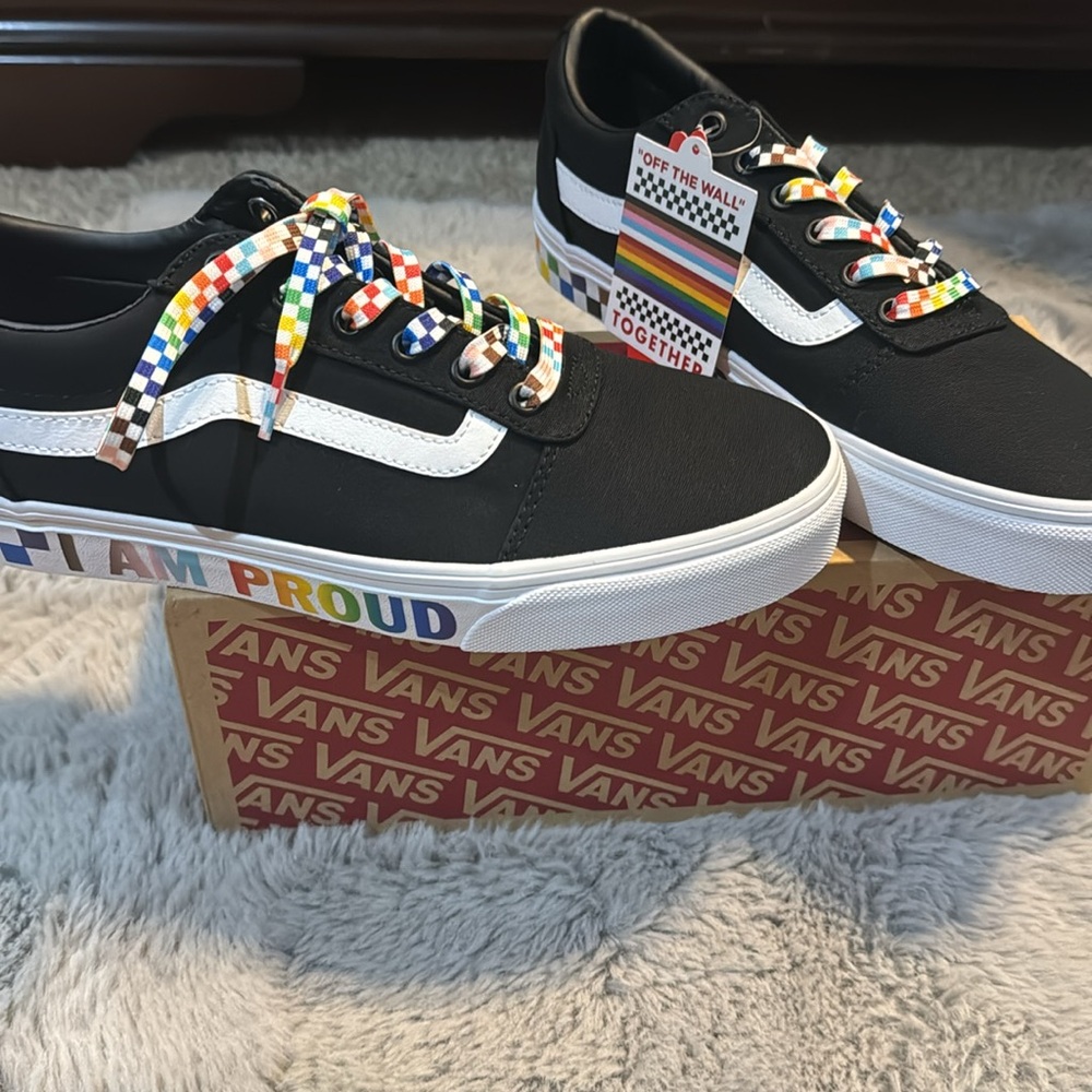 NWT Vans Pride Ward Shoes Women Size 9.5 - Picture 7 of 8
